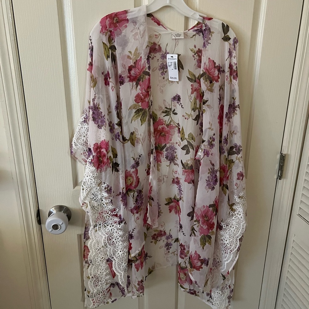 Dressbarn Floral Print Kimono